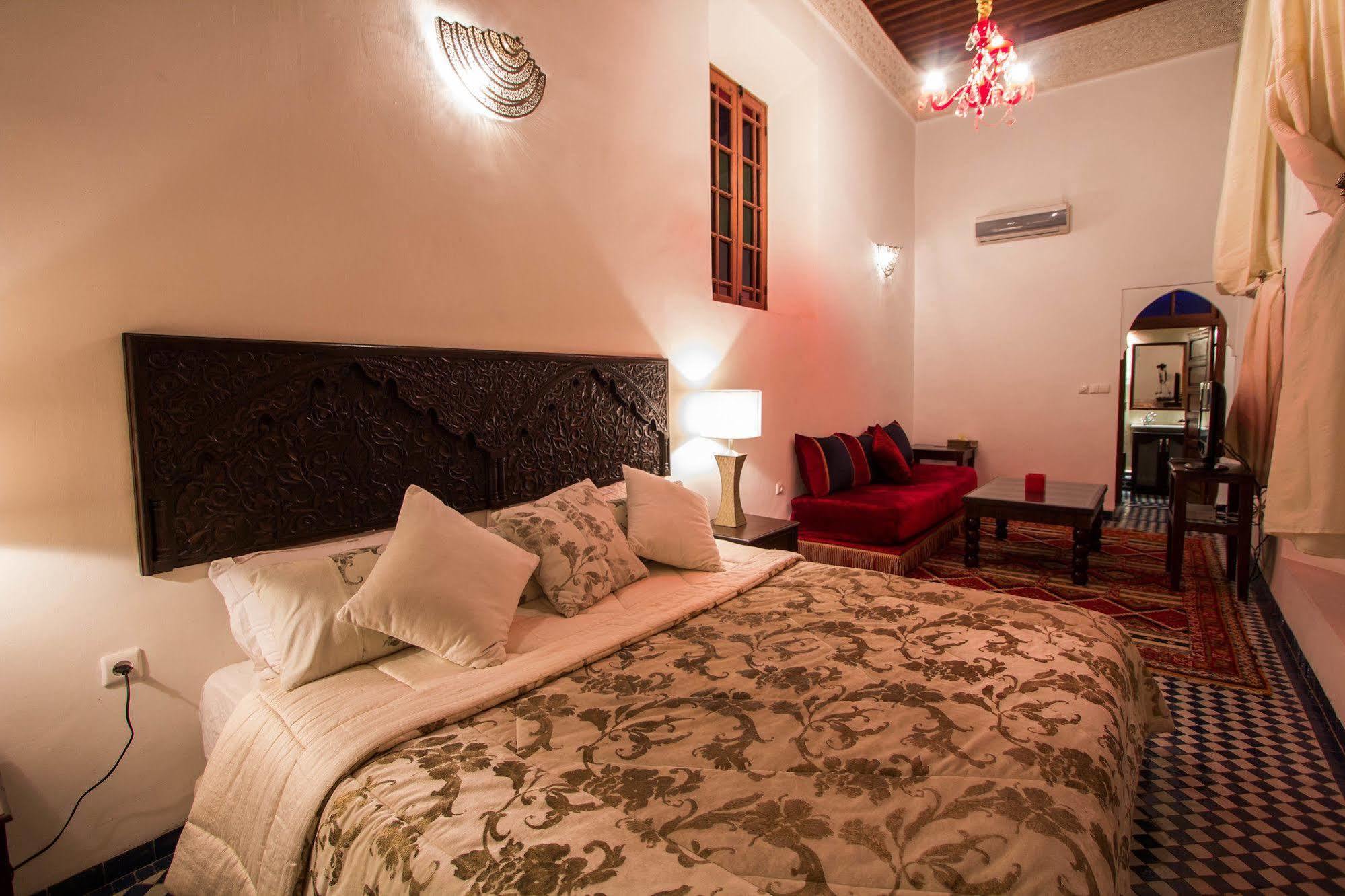 Riad Noujoum Medina Fez Exterior foto